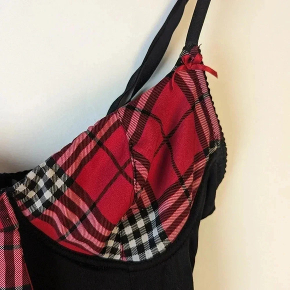 Red Black Tartan Top / Large - Picture 5 of 5
